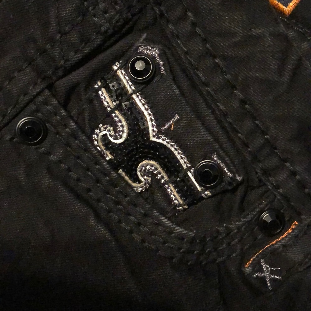 Jeans - Picture 2 of 4